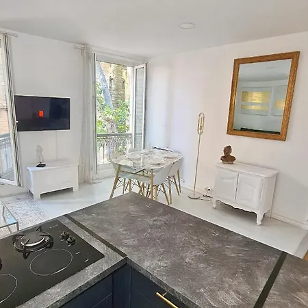 Le 13 Chic - T3 Climatise Dans Le Coeur Historique Apartment Avignon